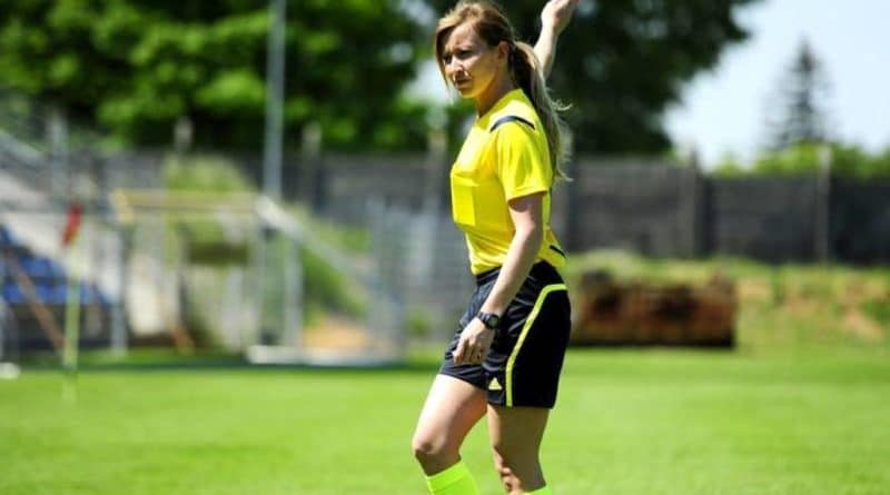 sedzia piłki noznej