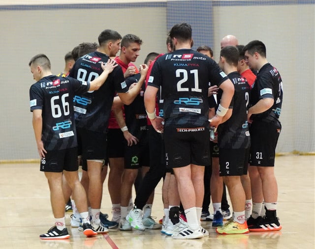 SMS II Kielce – Orzeł Przeworsk 37:37 k.3:4