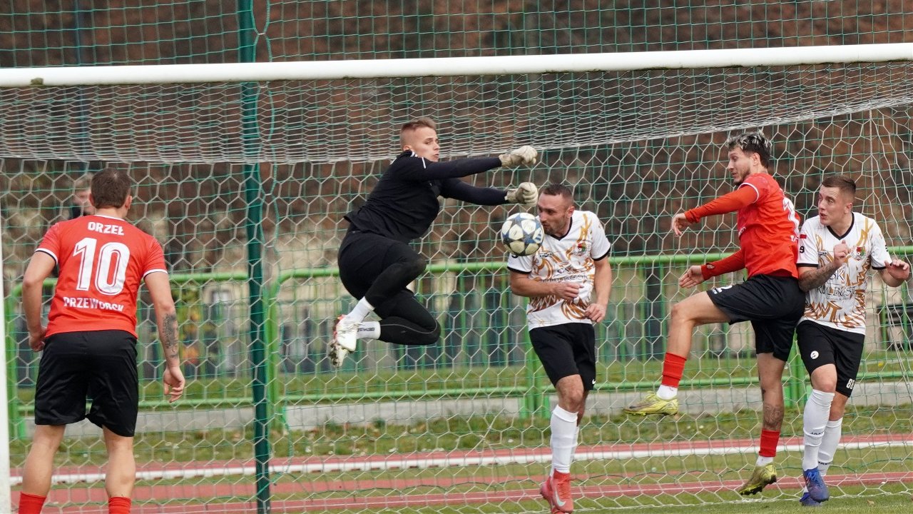 Fenix Leszno – Orzeł Przeworsk  2:5